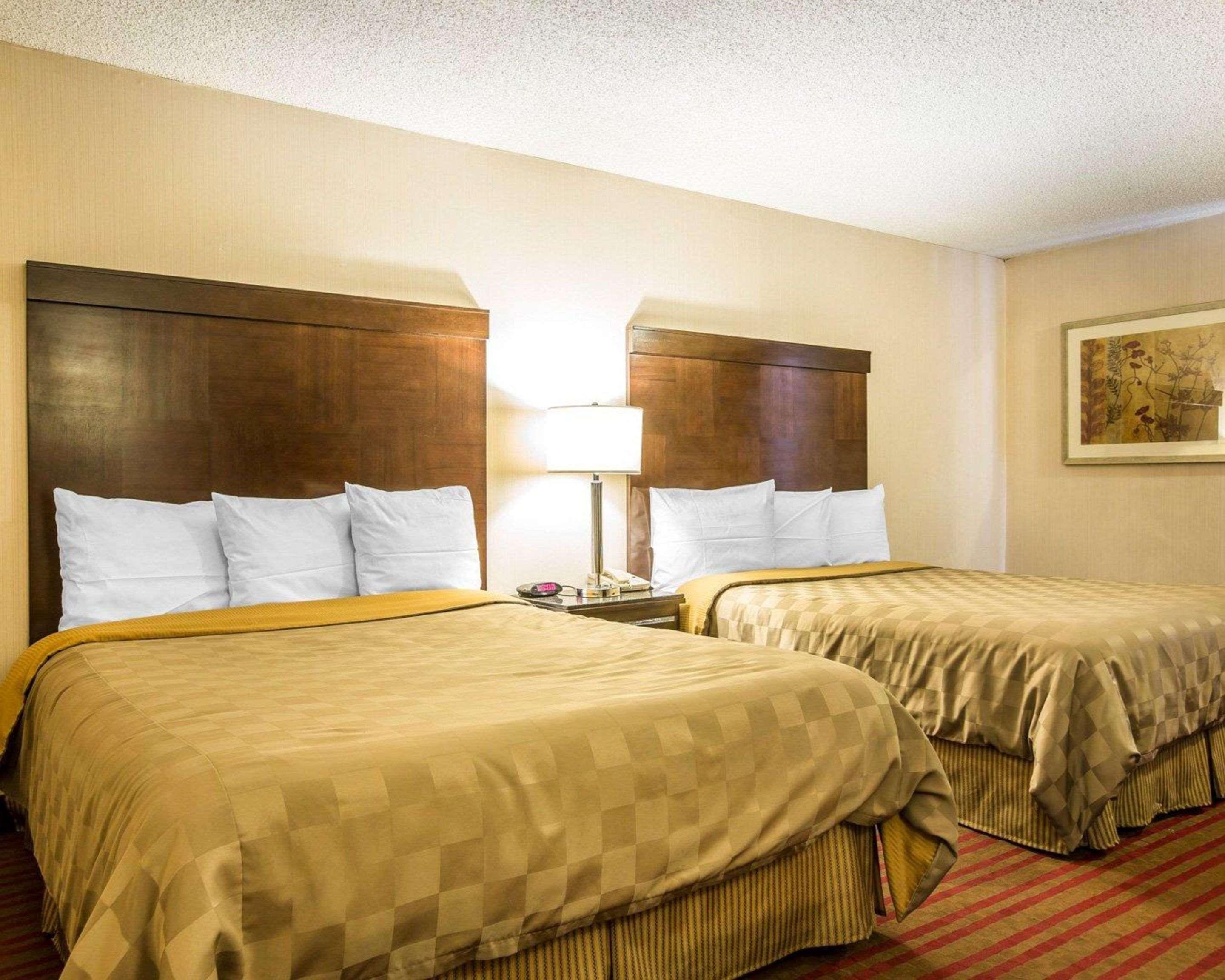 California Inn And Suites Bakersfield Zewnętrze zdjęcie